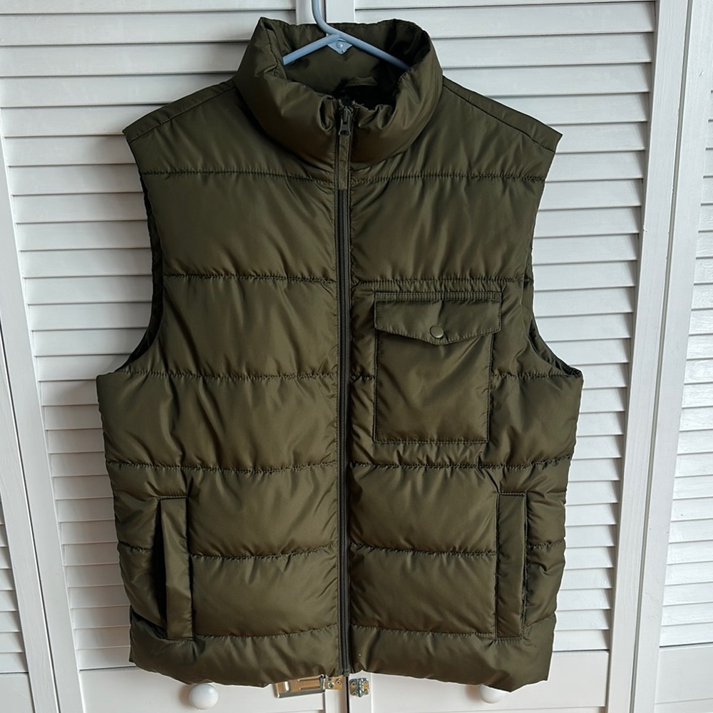 NWOT Old Navy Green Quilted Vest